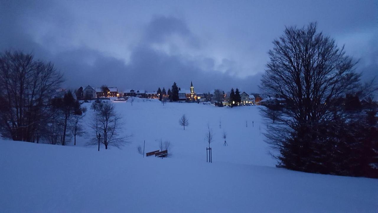 Hotel Schoene Aussicht มาสเซอร์แบร์ก ภายนอก รูปภาพ