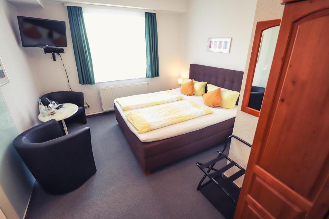 Hotel Schoene Aussicht มาสเซอร์แบร์ก ภายนอก รูปภาพ
