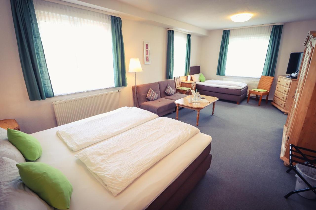 Hotel Schoene Aussicht มาสเซอร์แบร์ก ภายนอก รูปภาพ