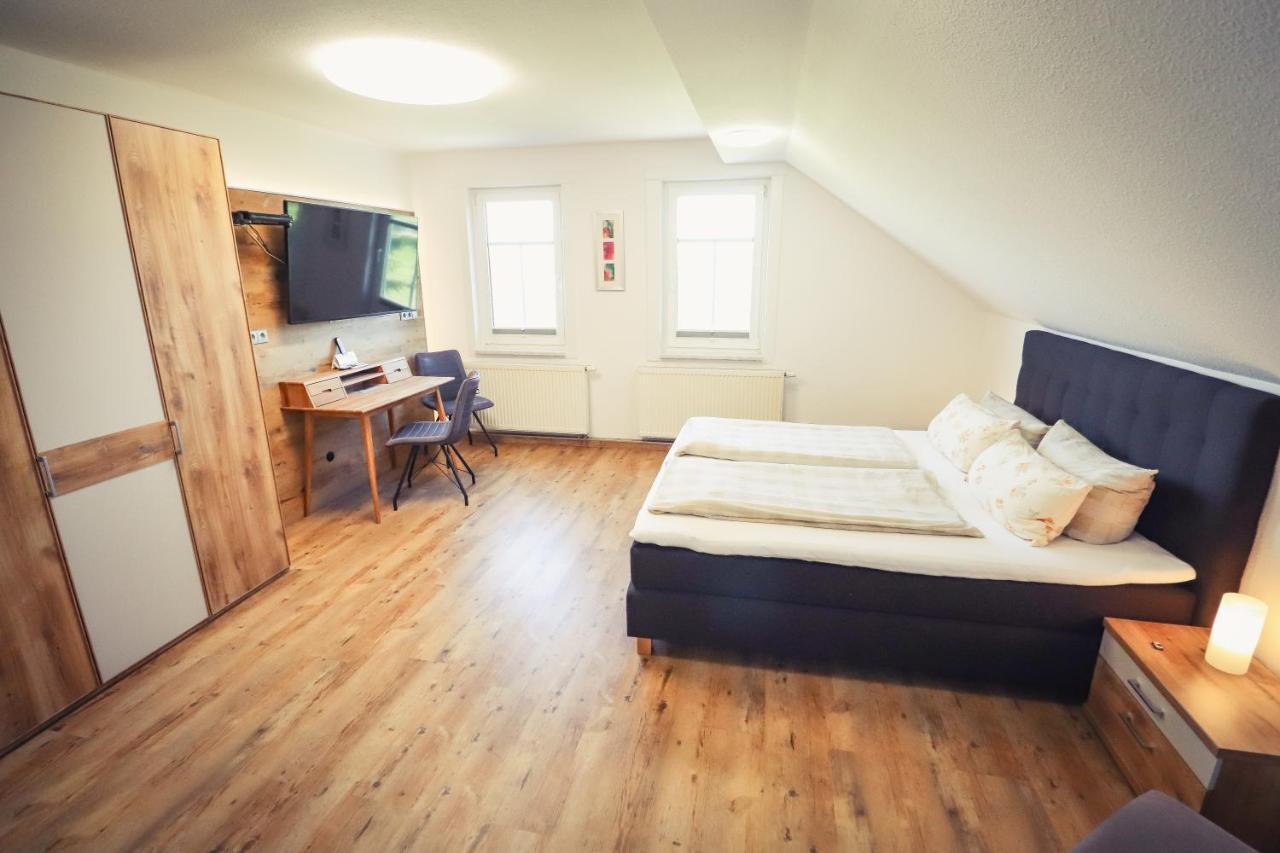 Hotel Schoene Aussicht มาสเซอร์แบร์ก ภายนอก รูปภาพ