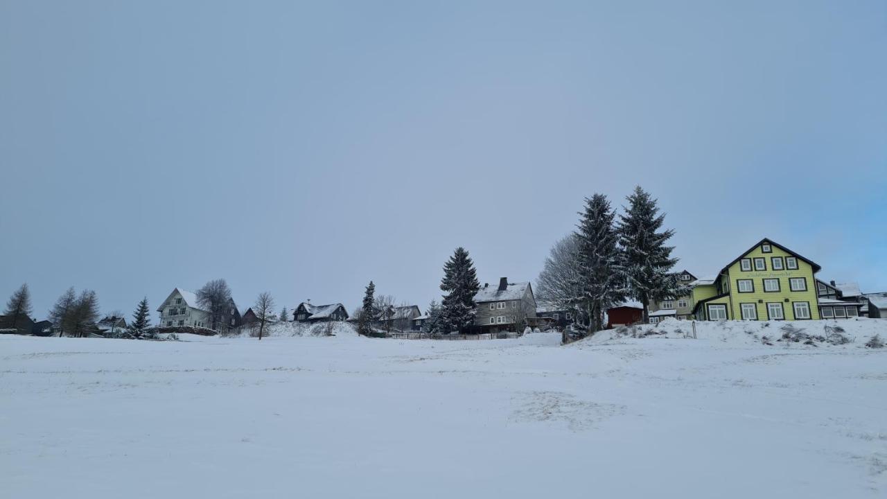 Hotel Schoene Aussicht มาสเซอร์แบร์ก ภายนอก รูปภาพ