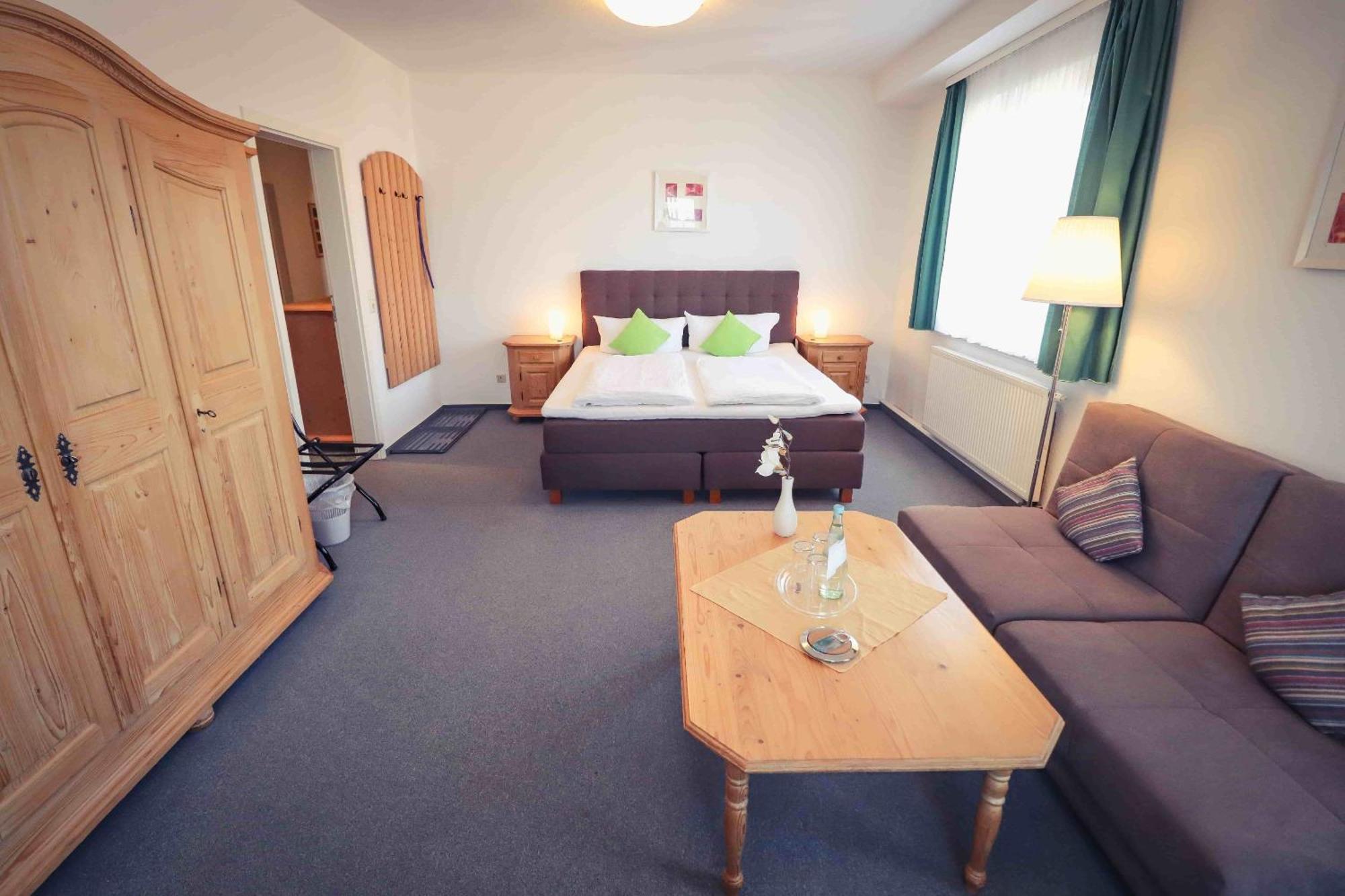 Hotel Schoene Aussicht มาสเซอร์แบร์ก ห้อง รูปภาพ